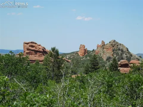 6467 Thunderbird Rd, Larkspur, CO 80118