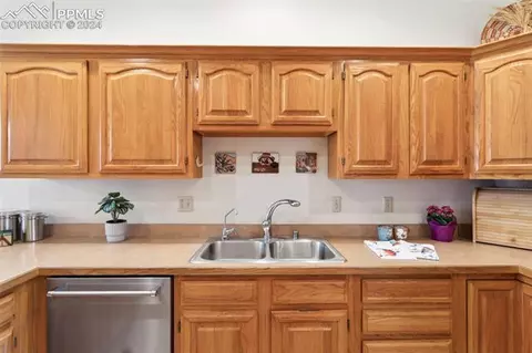 2356 Wood Ave, Colorado Springs, CO 80907