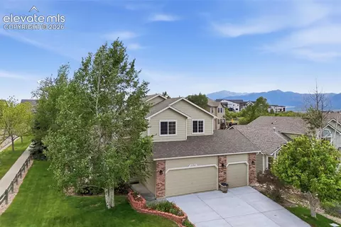 1353 Lookout Springs Dr, Colorado Springs, CO 80921