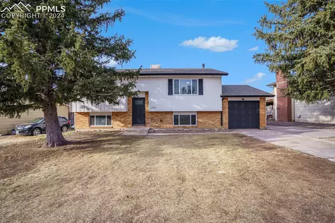 1930 Mineola St, Colorado Springs, CO 80915