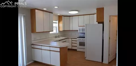 606 Dakota Ave, Simla, CO 80835 photo 3