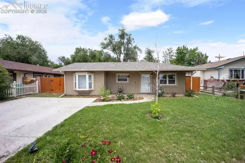 305 Rosewood Dr, Fountain, CO 80817