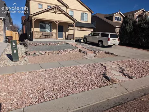 2052 Dewhirst Dr, Colorado Springs, CO 80923