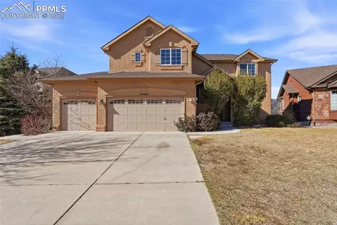 16497 Curled Oak Dr, Monument, CO 80132