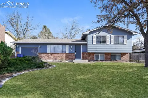 7075 Metropolitan St, Colorado Springs, CO 80911