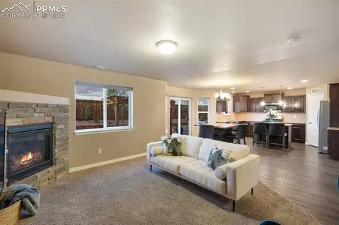 Living - 11438 Avena Rd, Peyton, CO 80831 photo 2 of 4