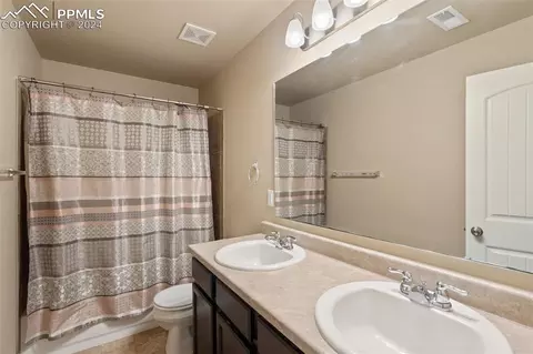 Bath - 11438 Avena Rd, Peyton, CO 80831 photo 2 of 2
