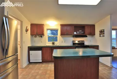11020 Eggar Dr, Peyton, CO 80831 photo 2