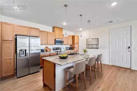 3845 Presidio Pt #201, Colorado Springs, CO 80920
