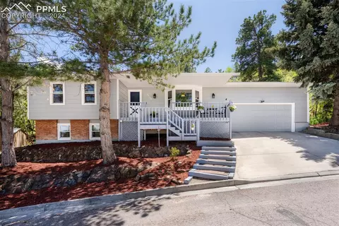 1135 Garlock Ln, Colorado Springs, CO 80918