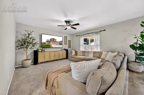 Living - 10087 Beckham St, Peyton, CO 80831 photo 2 of 5