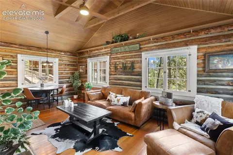 Living - 9120 Ute Rd, Cascade, CO 80809 photo 2 of 4
