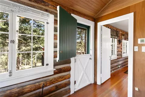Entry Way - 9120 Ute Rd, Cascade, CO 80809 photo 1 of 1