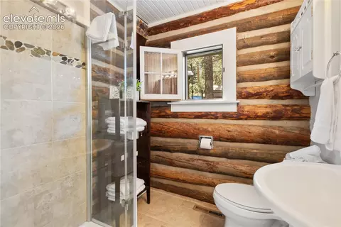 Bath - 9120 Ute Rd, Cascade, CO 80809 photo 1 of 1