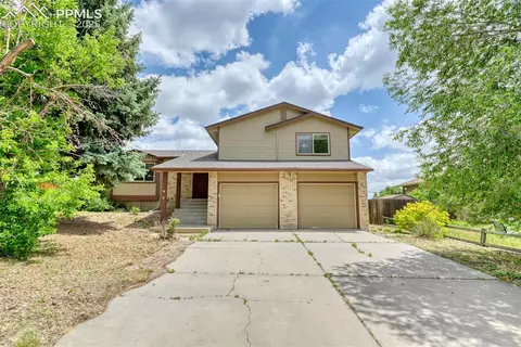 7335 Woody Creek Dr, Colorado Springs, CO 80911