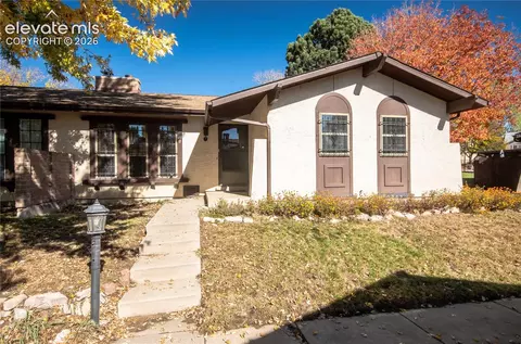 412 Valley Hi Cir #A, Colorado Springs, CO 80910