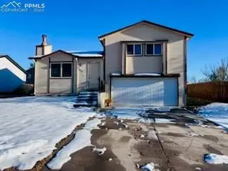 962 S Candlestar Loop, Fountain, CO 80817