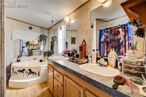Bath - 35875 Shear Rd, Yoder, CO 80864 photo 1 of 2