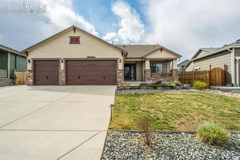 9944 Devoncove Dr, Peyton, CO 80831 photo 1