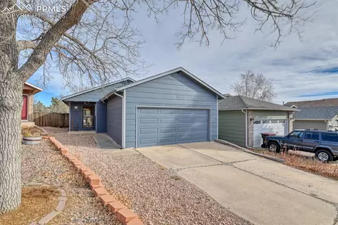 5575 Jennifer Ln, Colorado Springs, CO 80917