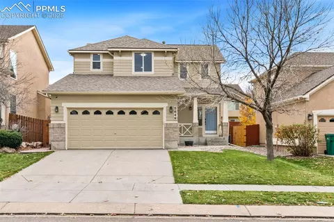 5649 Pioneer Mesa Dr, Colorado Springs, CO 80923