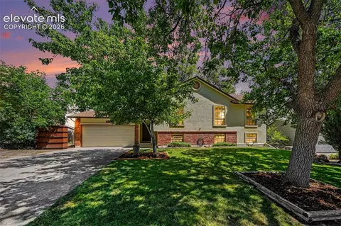2910 Mirage Dr, Colorado Springs, CO 80920