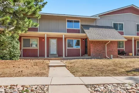 392 W Rockrimmon Blvd #C, Colorado Springs, CO 80919