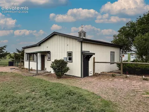 Exterior - 30255 Antioch Rd, Yoder, CO 80864 photo 4 of 10