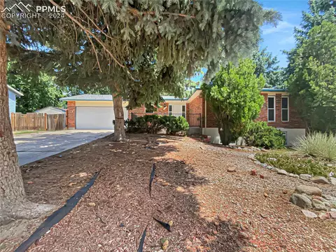 1915 Okeechobee Dr, Colorado Springs, CO 80915
