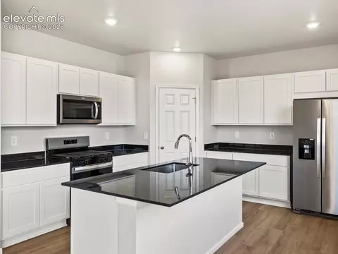 10753 Rolling Ranch Dr, Peyton, CO 80831 photo 8