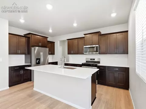 Kitchen - 10267 Keynes Dr, Peyton, CO 80831 photo 3 of 5