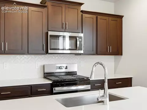 Kitchen - 10267 Keynes Dr, Peyton, CO 80831 photo 2 of 5
