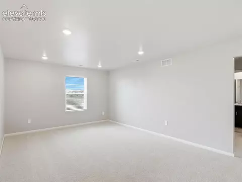 Bedroom - 10267 Keynes Dr, Peyton, CO 80831 photo 2 of 10