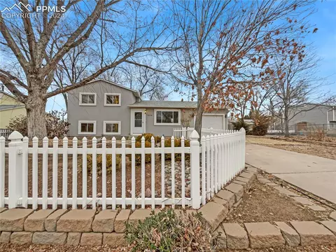 3920 Colony Hills Cir, Colorado Springs, CO 80916