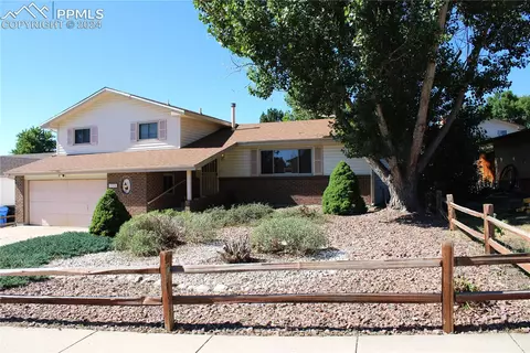 5515 S Buckskin Pass Dr, Colorado Springs, CO 80917