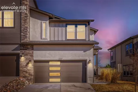 5317 Sky Top Ln, Colorado Springs, CO 80918