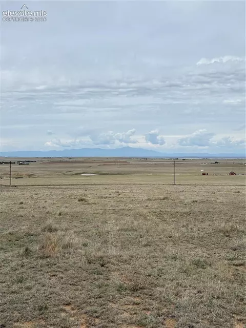 1160 Sengbeil Rd, Yoder, CO 80864 photo 2