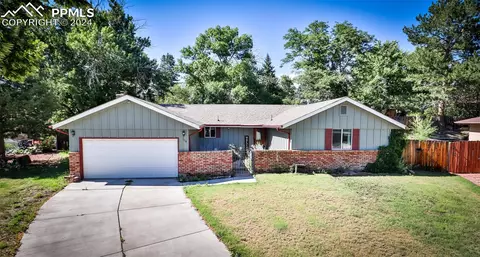 1334 Kern St, Colorado Springs, CO 80915