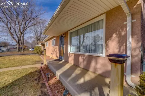 Exterior - 1009 E 2nd St, Florence, CO 81226 photo 3 of 12