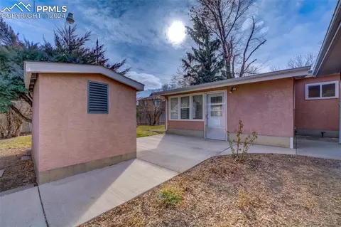 Exterior - 1009 E 2nd St, Florence, CO 81226 photo 5 of 12