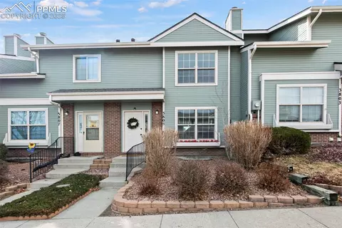 3805 Smoke Tree Dr, Colorado Springs, CO 80920