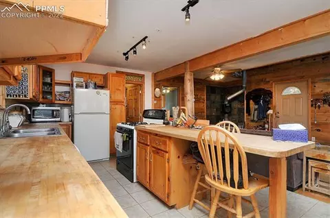 1802 Keepsake Loop, Westcliffe, CO 81252 photo 4
