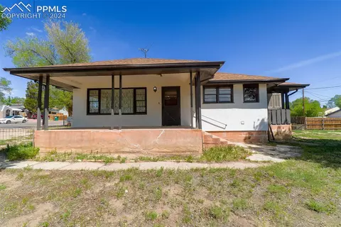 902 E 14th St, Pueblo, CO 81001