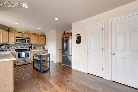 12824 Pine Valley Cir, Peyton, CO 80831 photo 5