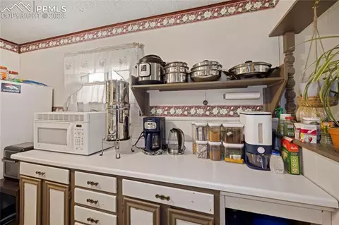 348 E 5th St, Walsenburg, CO 81089 photo 7