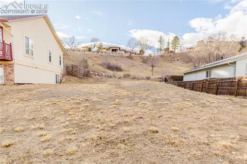 890 Columbine Ave, Colorado Springs, CO 80904