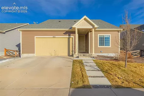 8674 Tranquil Knoll Ln, Colorado Springs, CO 80927