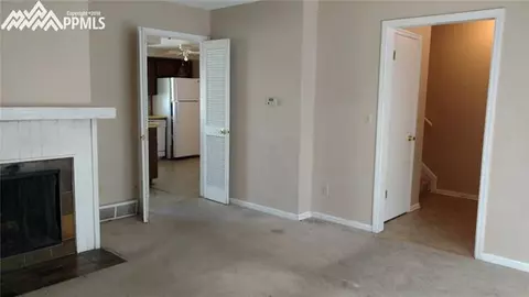 327 Raspberry Ln, Monument, CO 80132 photo 3