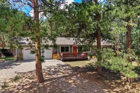 416 N Coraline St, Woodland Park, CO 80863