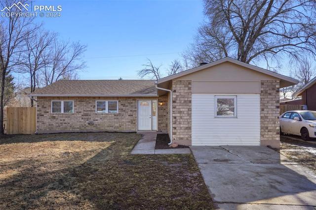 3109 Mission St, Colorado Springs, CO 80909